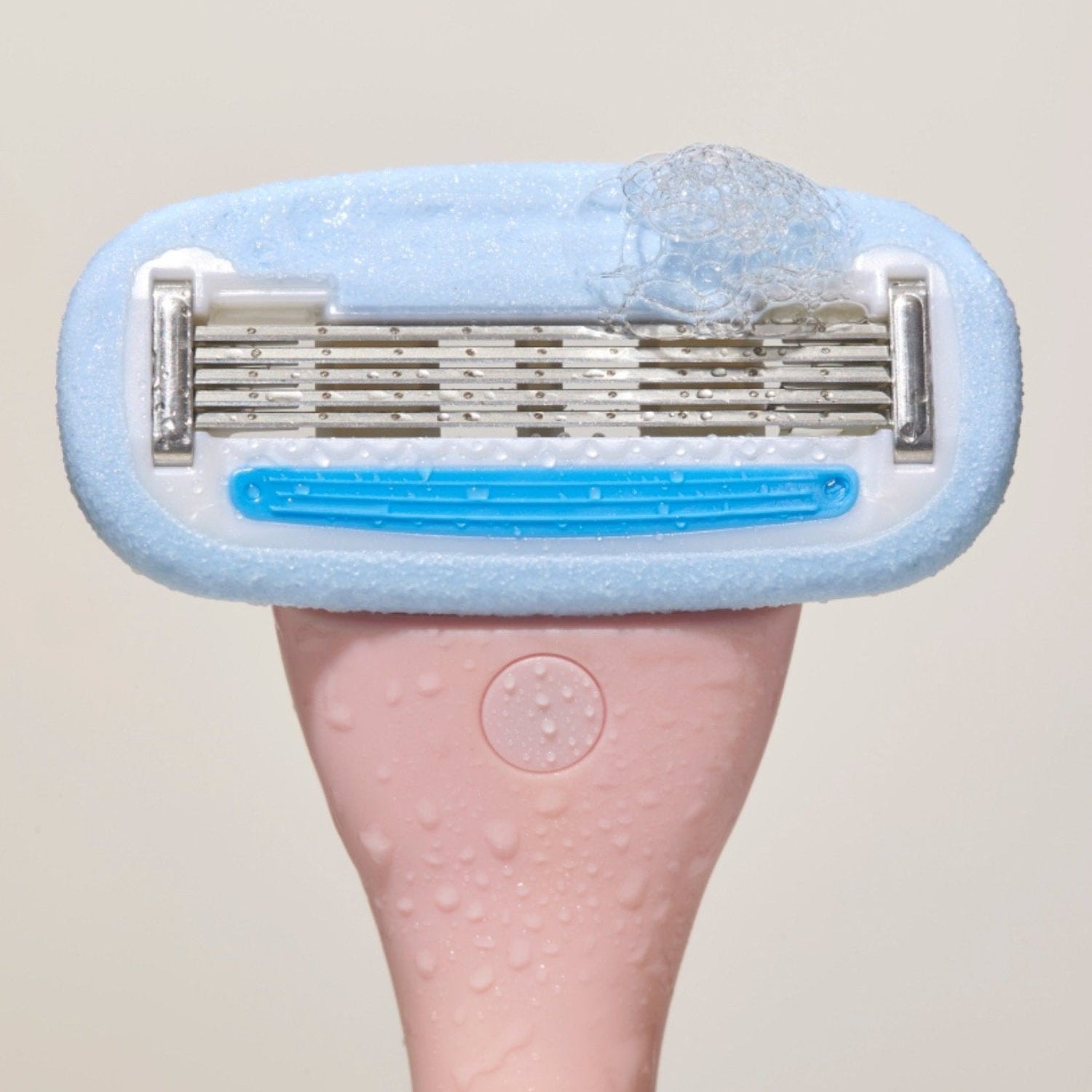 Why Switching to a High-Quality Shaving Razor Can Transform Your Skin?