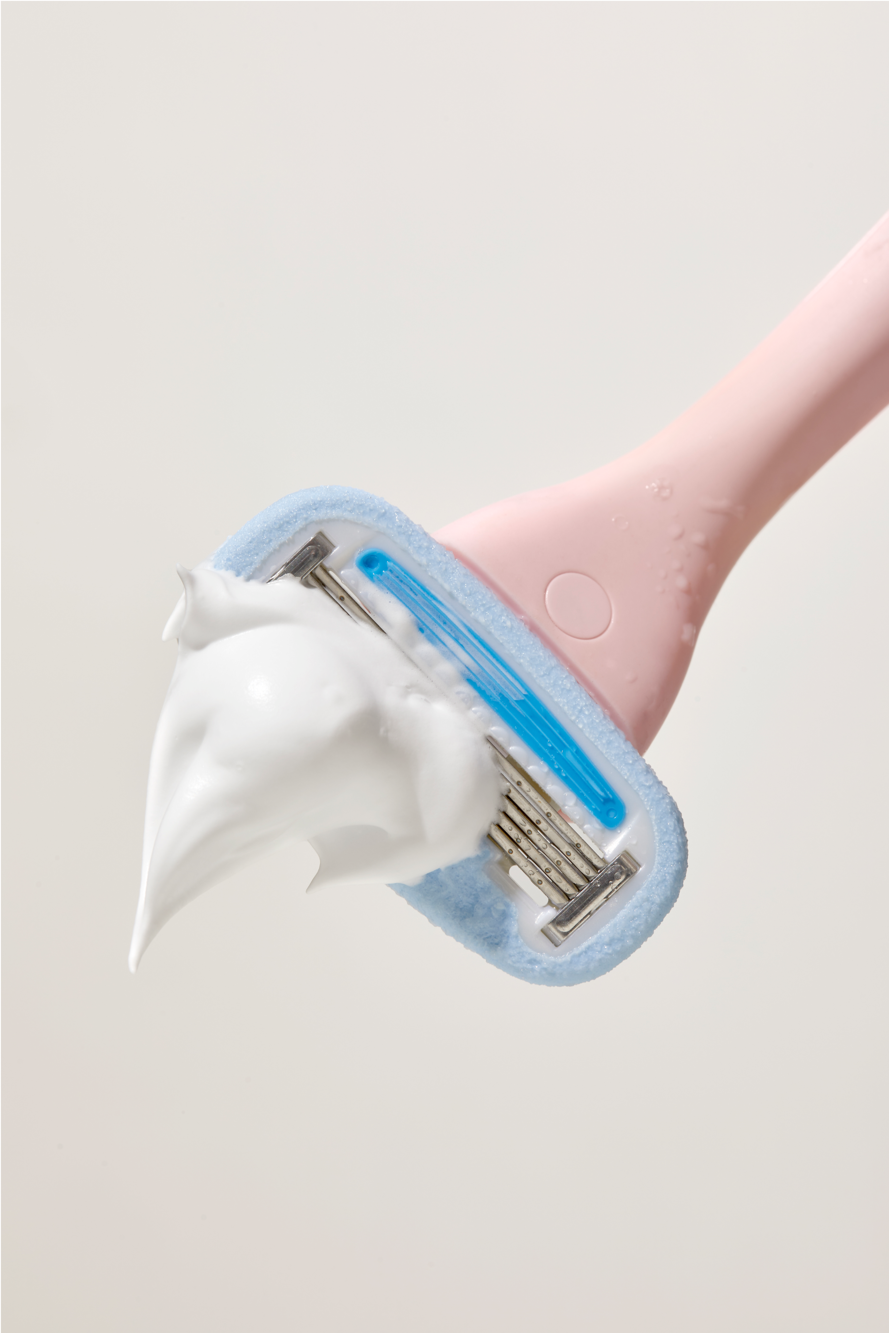 Women Shaving Razors Explained: Pros, Cons, and Must-Know Tips